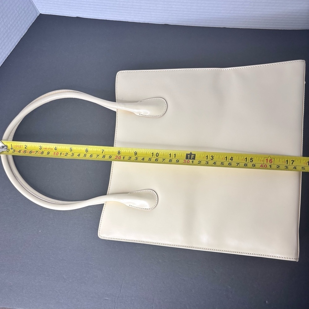 Lancel Paris Leather Ivory Handbag Satchel Shoulder Bag w/ Dust Bag - Picture 13 of 16